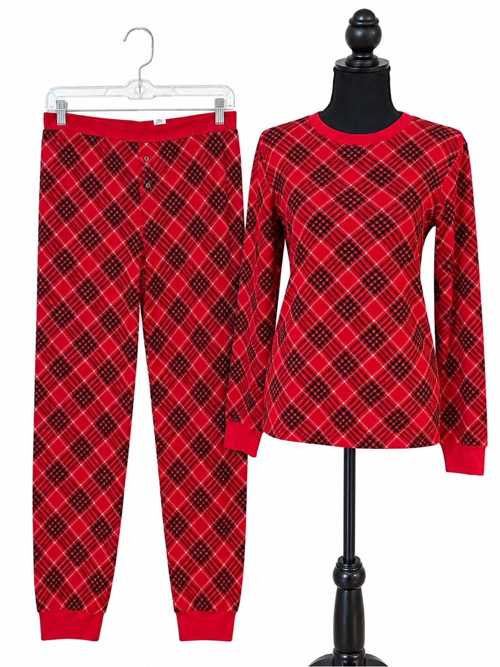 Victoria’s Secret Red Plaid Thermal Pajama Set Size S NWT